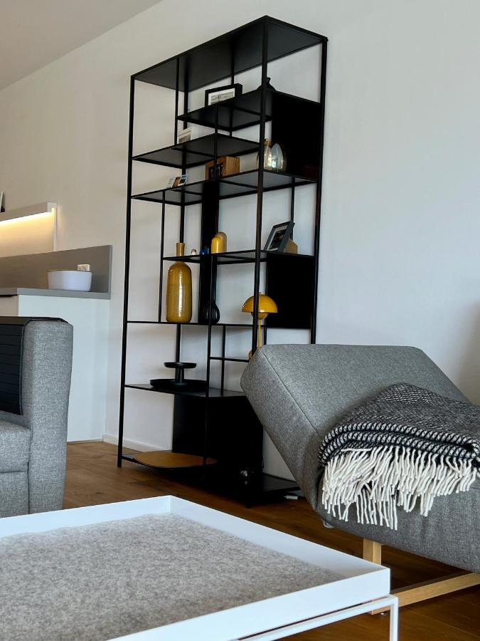 Blickinsgruen Apartament *